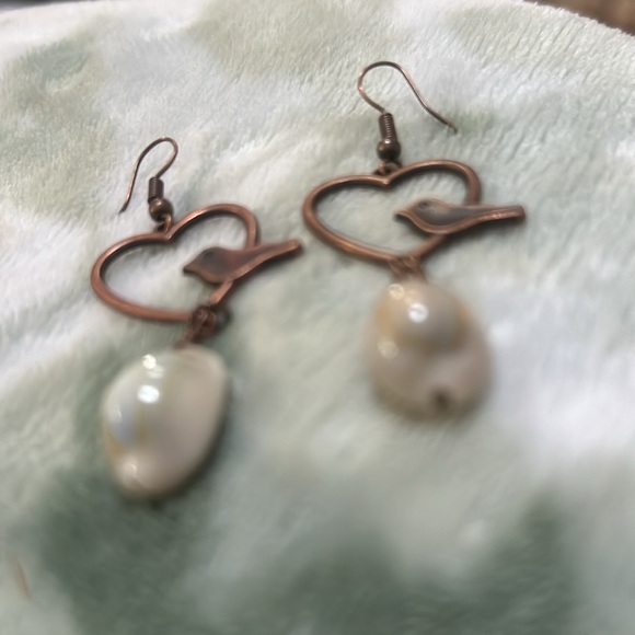 Copper Heart with Bird and Shell Earrrings - Picture 4 of 7